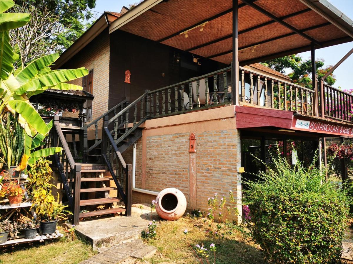 Jasmine Hills Lodge Doi Saket Bagian luar foto