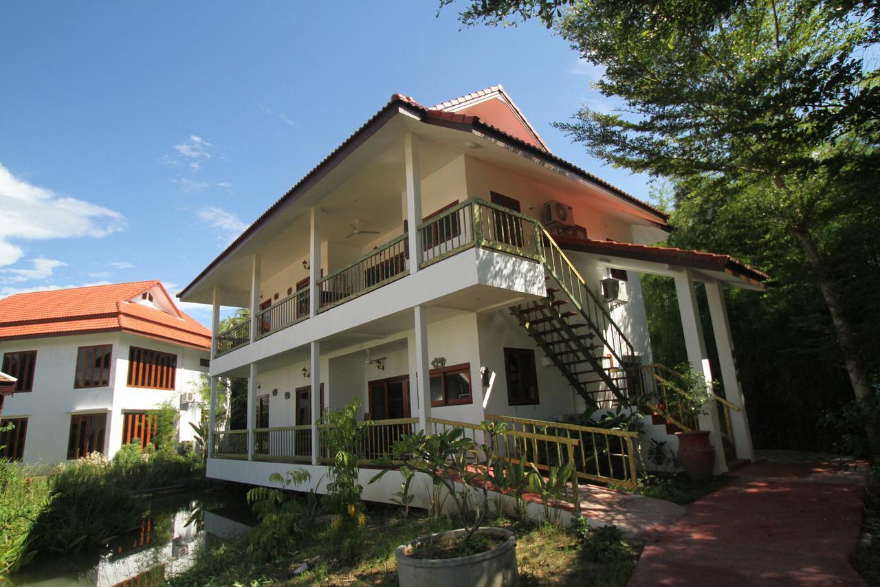 Jasmine Hills Lodge Doi Saket Bagian luar foto