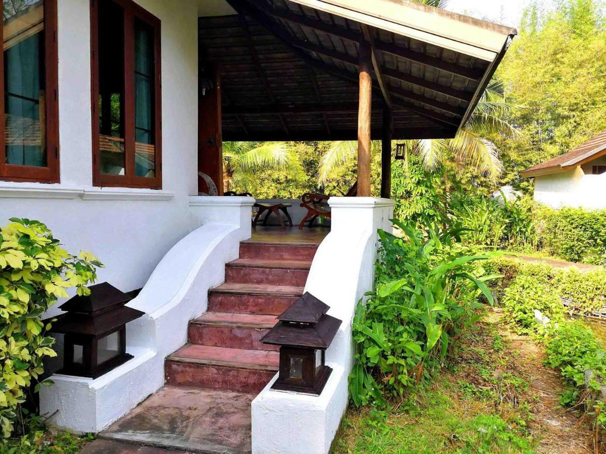 Jasmine Hills Lodge Doi Saket Bagian luar foto