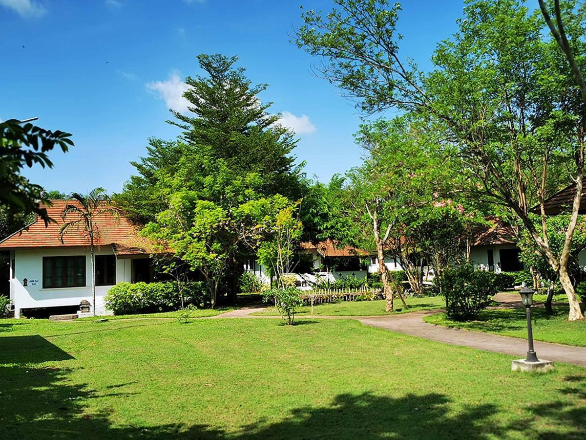 Jasmine Hills Lodge Doi Saket Bagian luar foto